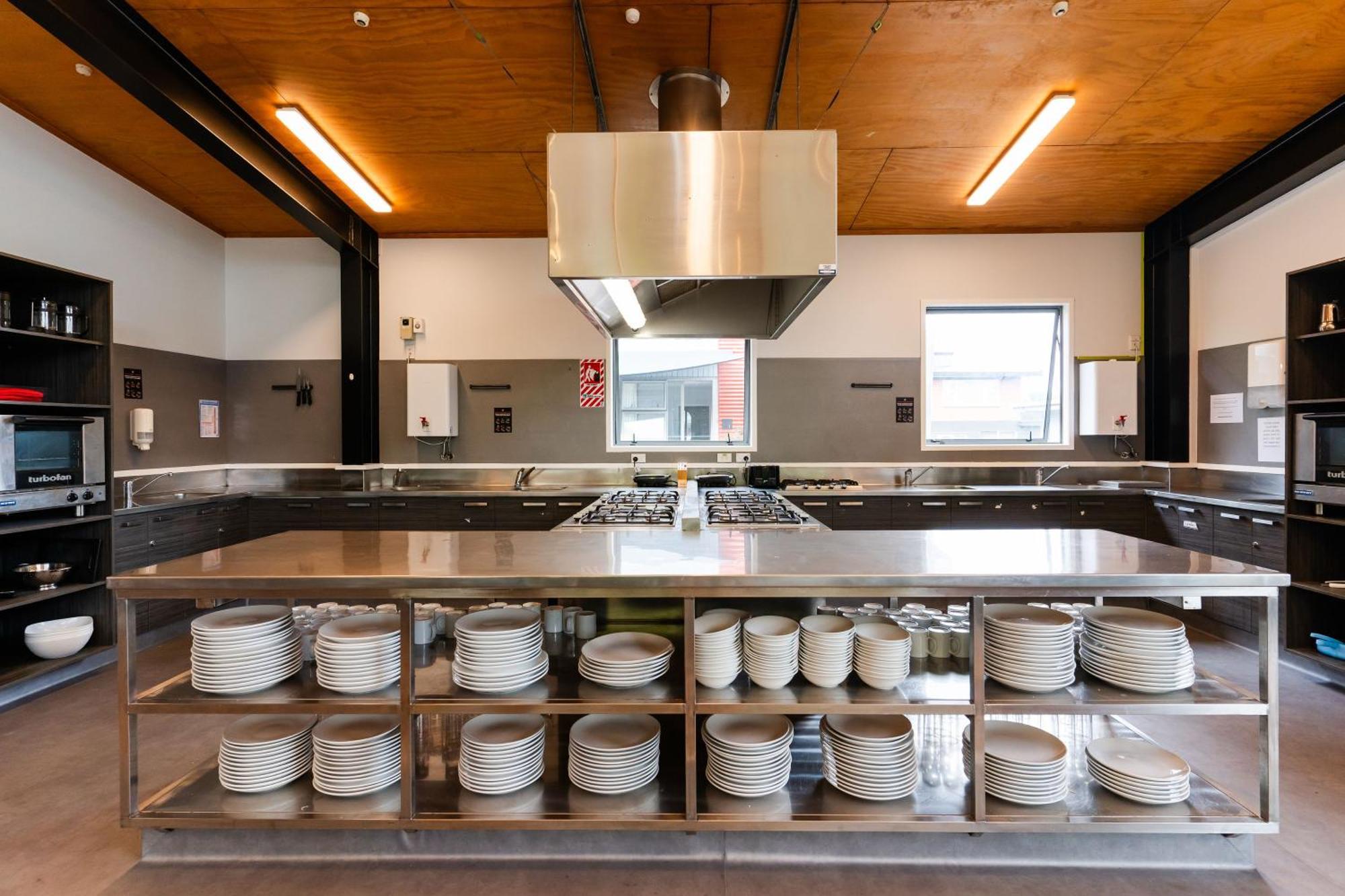 Хостел Haka House Роторуа Экстерьер фото The kitchen at the new school
